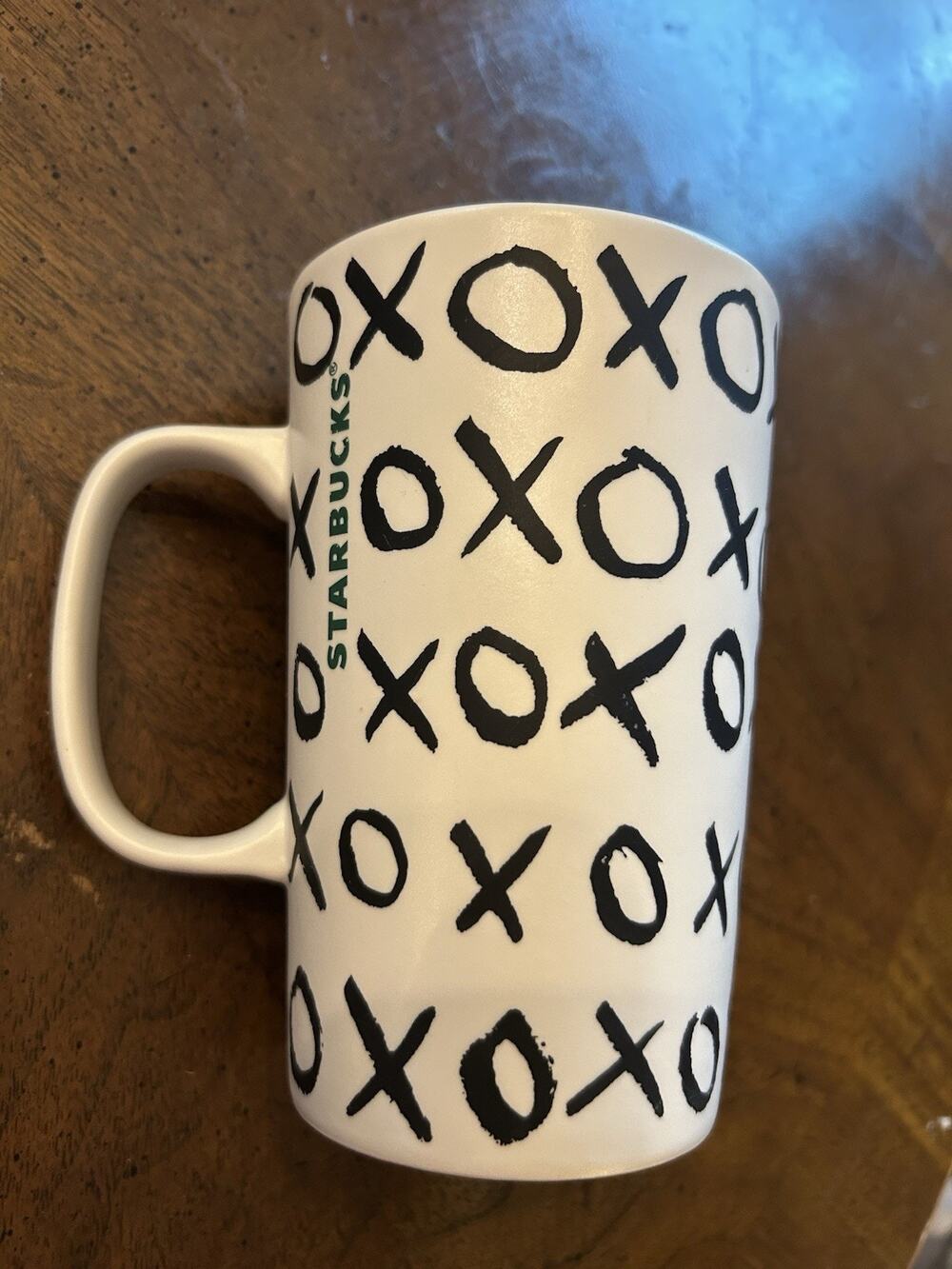 Starbucks 16oz 2015 X's and O's Coffee Mug